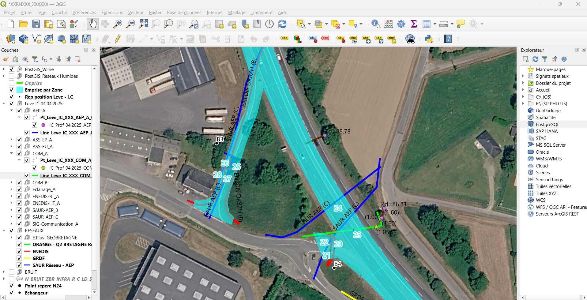 Cartographie détaillée des réseaux sous QGIS, vue rapprochée d'un carrefour